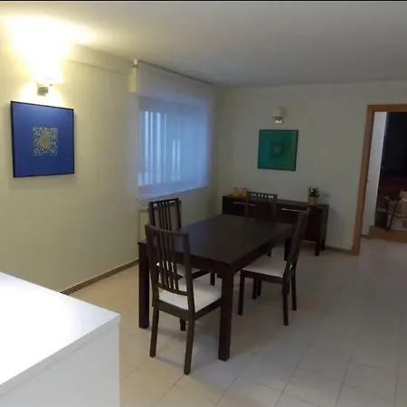 Corrillo Plaza Mayor - Parking Opcional